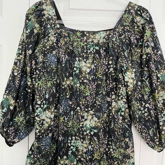 LC Lauren Conrad Romantic Floral Square Neck 3/4 Sleeve Blouse size Small - Picture 2 of 11